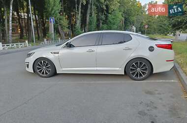 Седан Kia K5 2014 в 