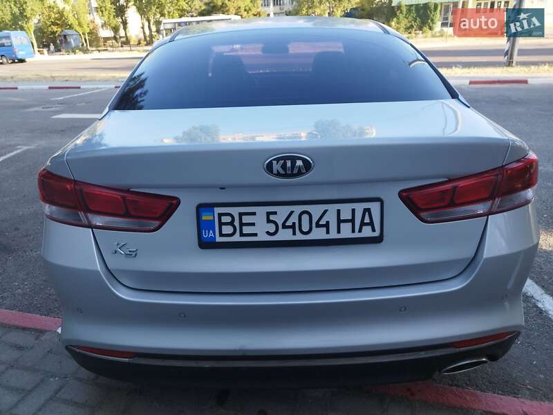 Kia K5, фото з оголошення