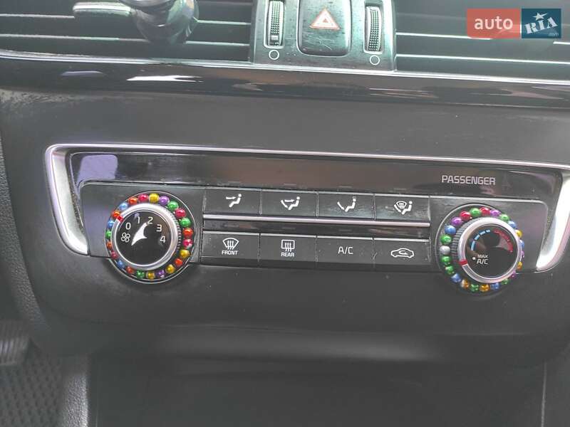 Седан Kia K5 2016 в Николаеве