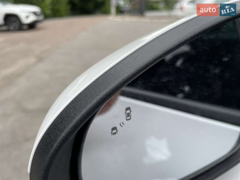 Седан Kia K5 2021 в Житомирі
