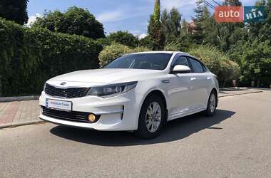 Седан Kia K5 2017 в Києві