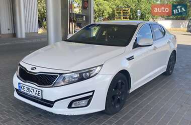 Седан Kia K5 2014 в 