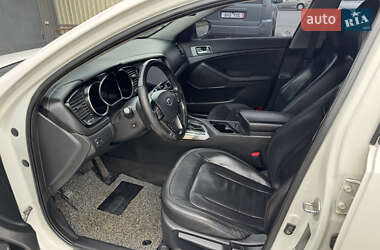 Седан Kia K5 2012 в Киеве