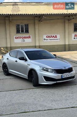 Седан Kia K5 2013 в Харкові