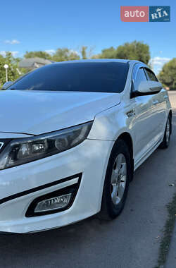 Седан Kia K5 2014 в 