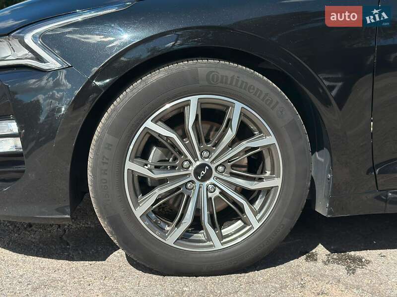 Седан Kia K5 2020 в Виннице