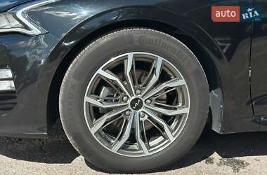 Седан Kia K5 2020 в 