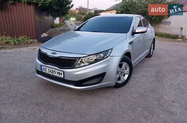 Седан Kia K5 2012 в Днепре