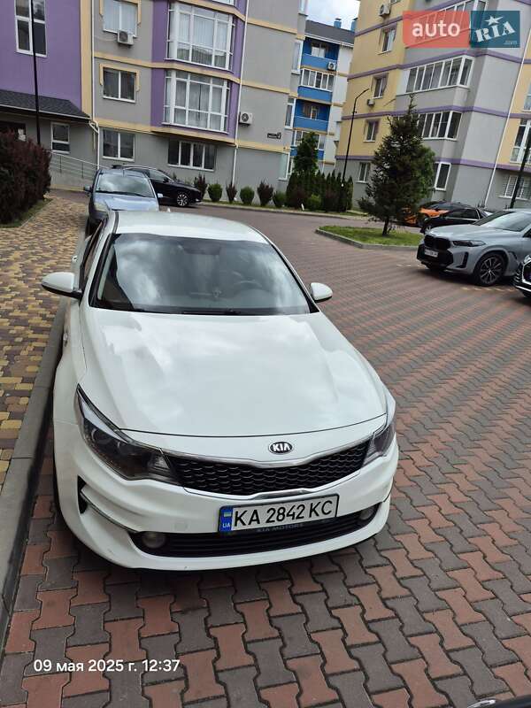 Kia K5 2016