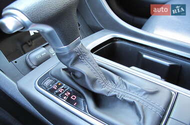 Седан Kia K5 2016 в 