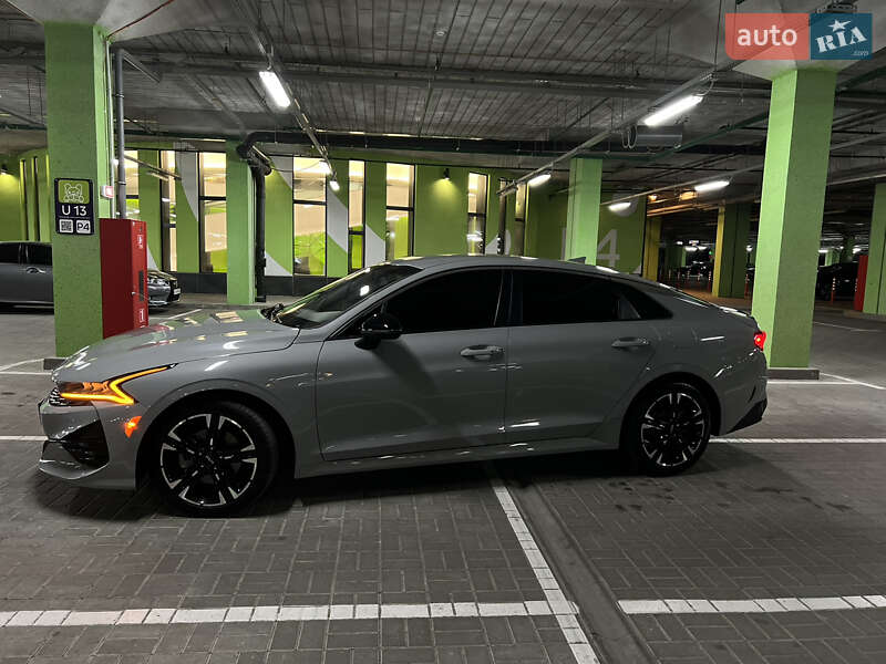 Седан Kia K5 2021 в Киеве