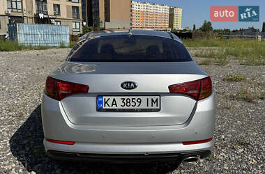 Седан Kia K5 2013 в 
