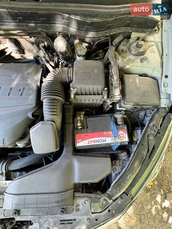 Седан Kia K5 2013 в Кременчуге