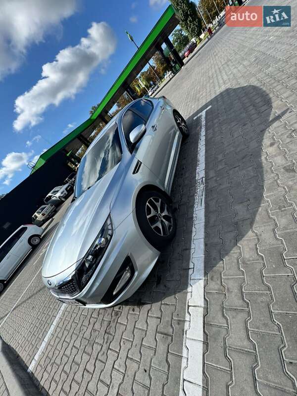 Седан Kia K5 2013 в Кременчуге