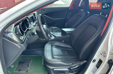 Седан Kia K5 2012 в 