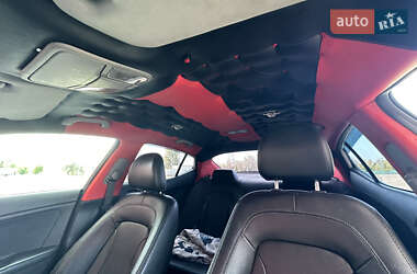 Седан Kia K5 2012 в 