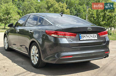 Седан Kia K5 2016 в 