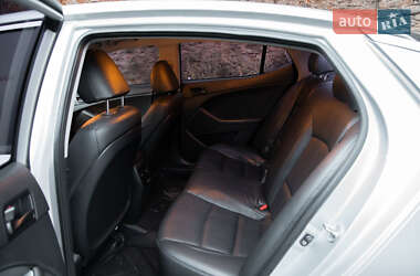 Седан Kia K5 2015 в 