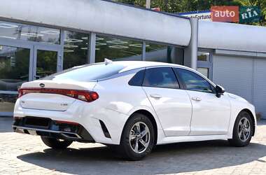 Седан Kia K5 2020 в 