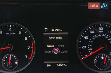 Седан Kia K5 2020 в 