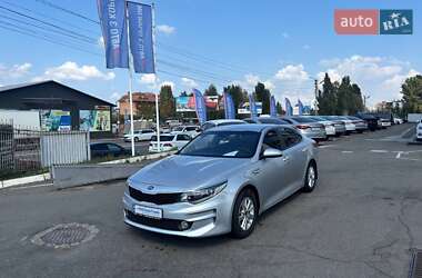 Седан Kia K5 2017 в Києві