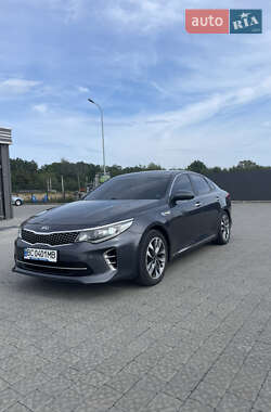 Седан Kia K5 2017 в Львові
