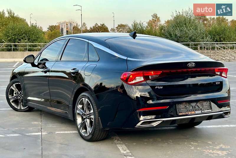 Седан Kia K5 2020 в Киеве