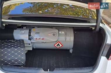 Седан Kia K5 2015 в 