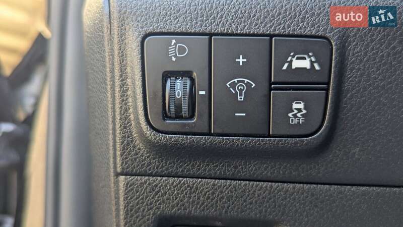 Седан Kia K5 2021 в Киеве
