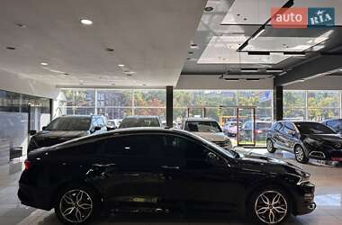 Седан Kia K5 2022 в 