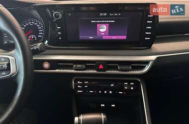 Седан Kia K5 2022 в 