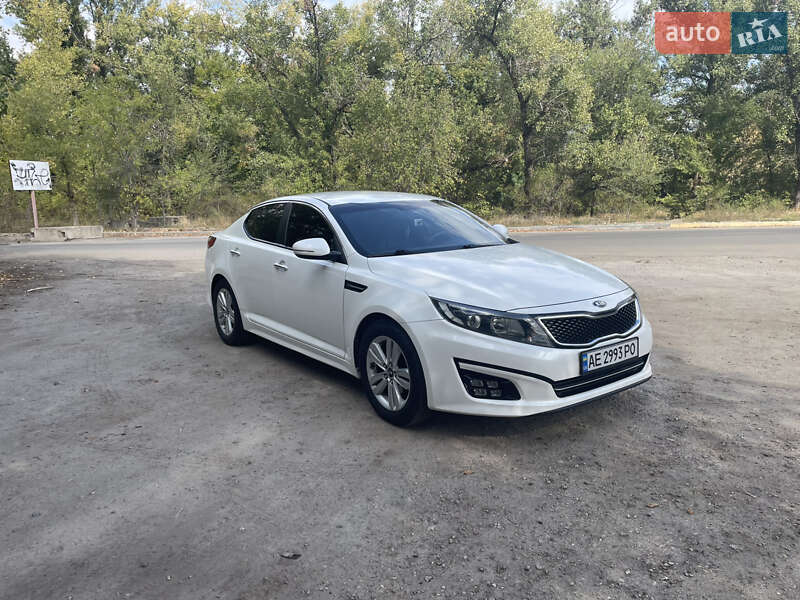 Седан Kia K5 2014 в Дніпрі фото 3 Седан Kia K5 2014 в Дніпрі