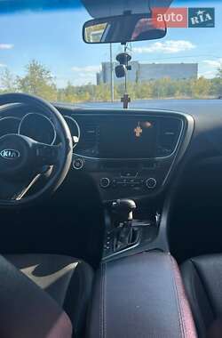 Седан Kia K5 2014 в 