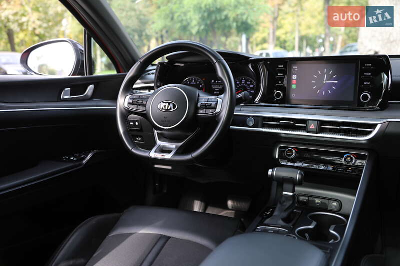Седан Kia K5 2021 в Харькове