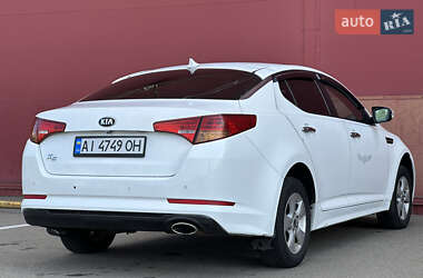 Седан Kia K5 2012 в 