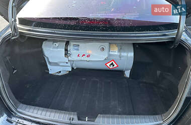 Седан Kia K5 2013 в 
