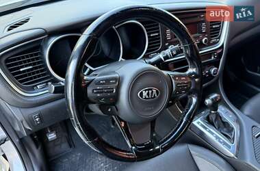 Седан Kia K5 2014 в 
