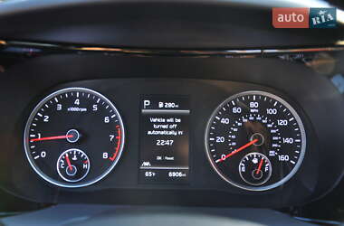 Седан Kia K5 2020 в 