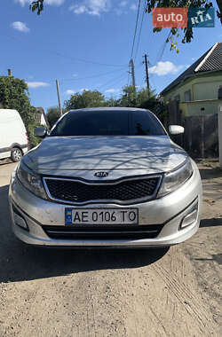 Седан Kia K5 2013 в 