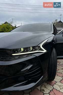 Седан Kia K5 2020 в 