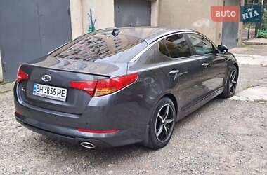 Седан Kia K5 2011 в Одесі