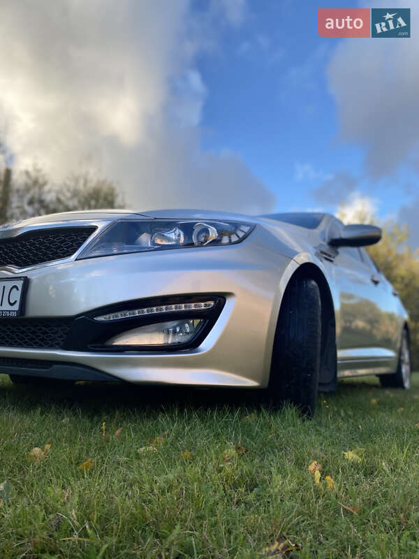 Седан Kia K5 2010 в Бердичеве фото 23 Седан Kia K5 2010 в Бердичеве