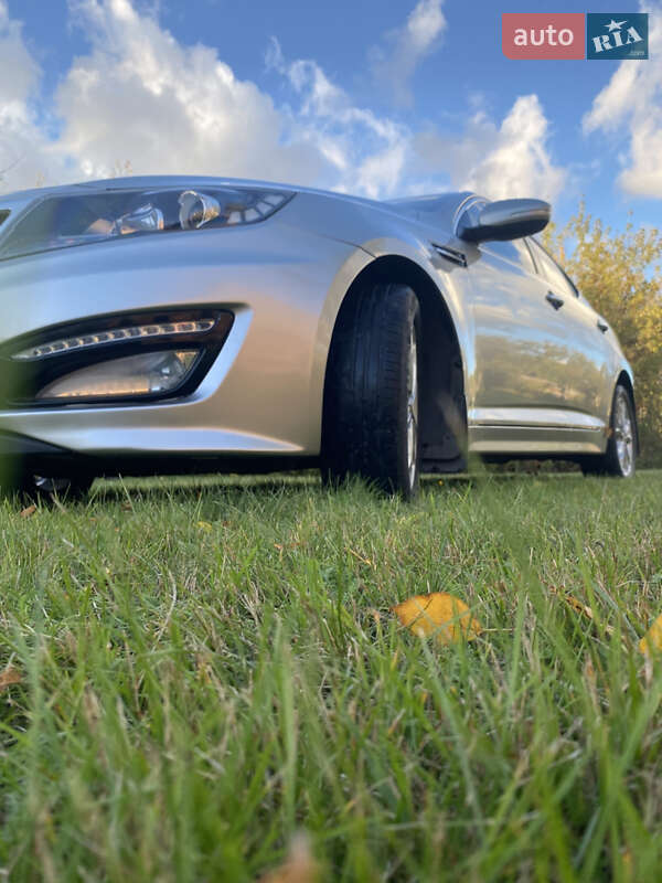 Седан Kia K5 2010 в Бердичеве фото 27 Седан Kia K5 2010 в Бердичеве