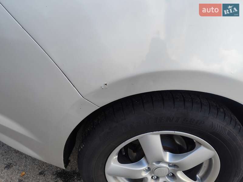 Седан Kia K5 2011 в Баришівка
