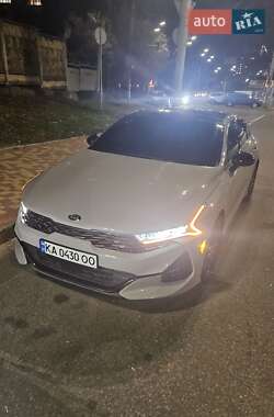 Седан Kia K5 2021 в 