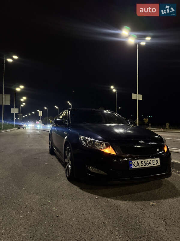Седан Kia K5 2012 в Києві