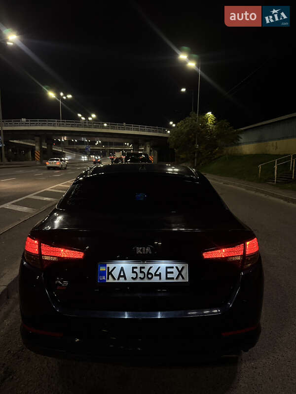 Седан Kia K5 2012 в Києві
