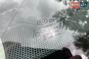 Седан Kia K5 2021 в  фото 42 Седан Kia K5 2021 в