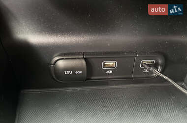 Седан Kia K5 2021 в  фото 37 Седан Kia K5 2021 в