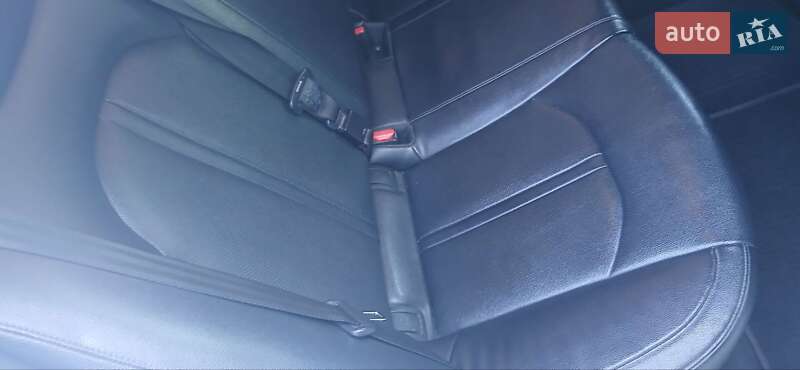 Седан Kia K5 2015 в Одесі